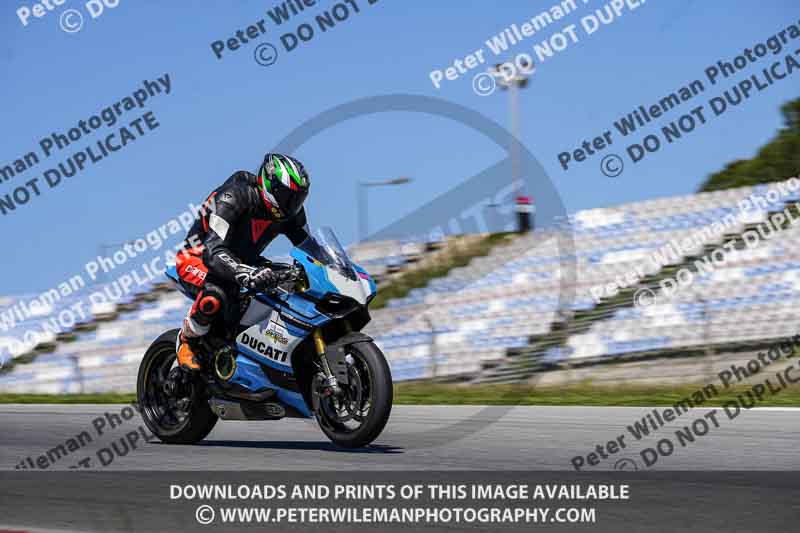motorbikes;no limits;peter wileman photography;portimao;portugal;trackday digital images